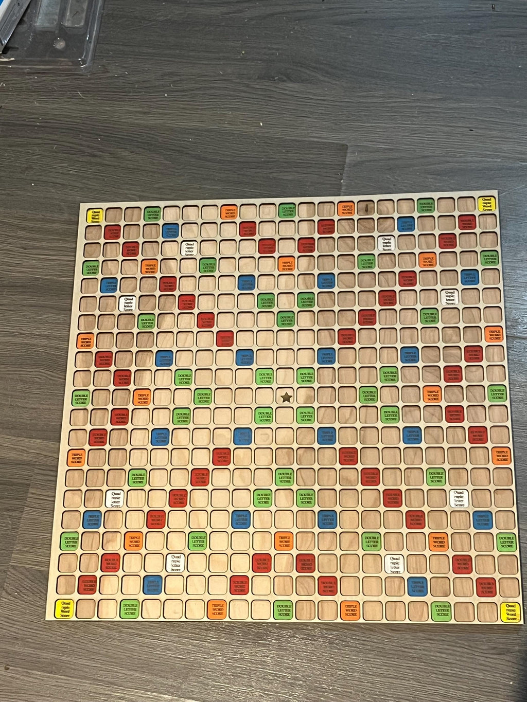 Large scrabble board (super scrabble)