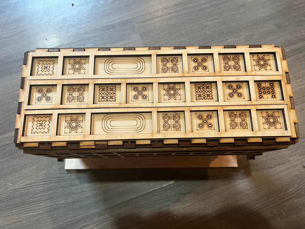 4 in 1 ancient game set. Urr, Daldos, Senet, Aseb.