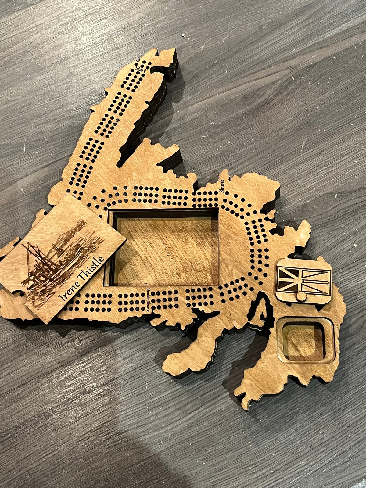 Custom Province Cribbage Board – Made in Canada