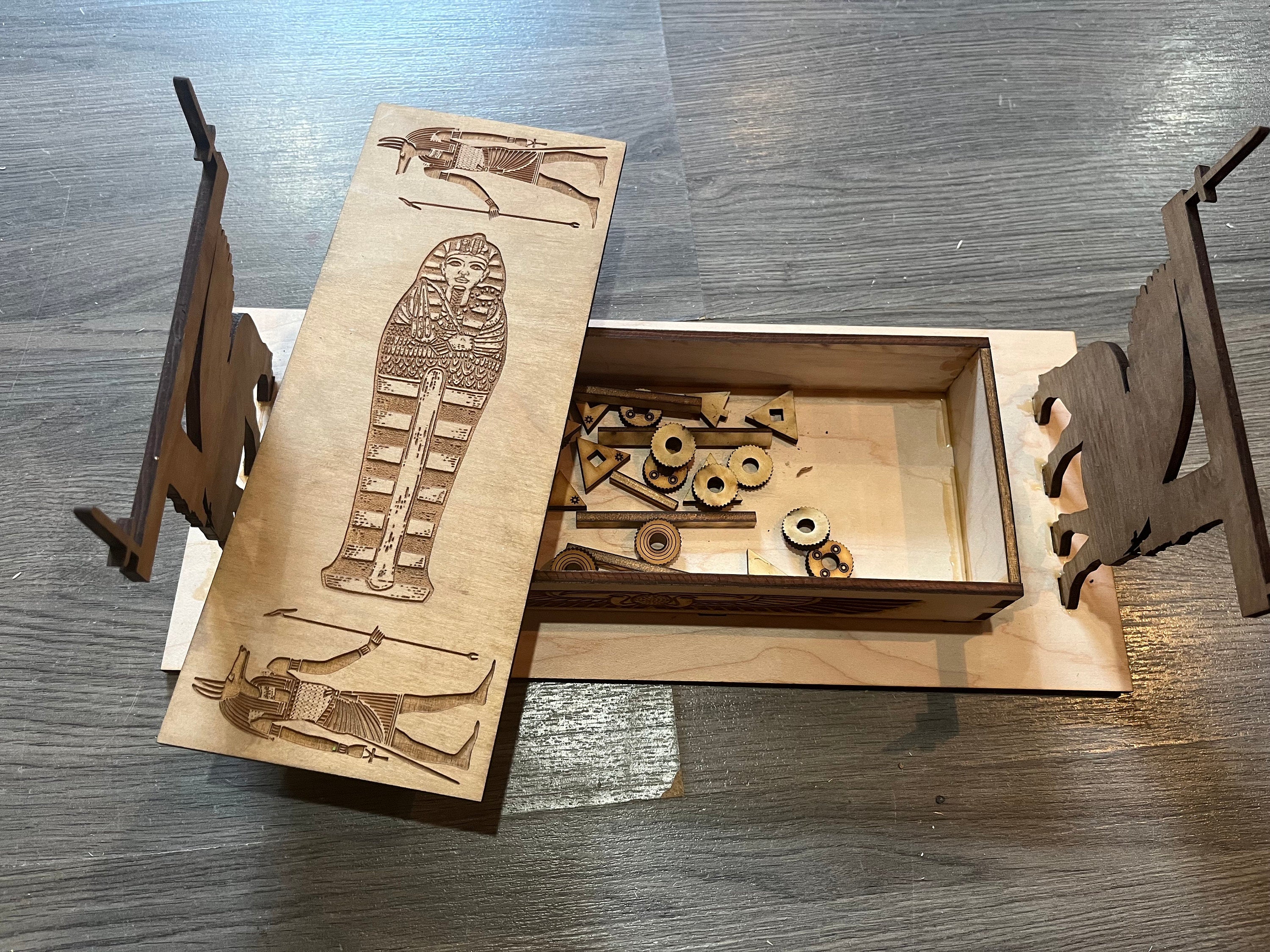 4 in 1 ancient game set. Urr, Daldos, Senet, Aseb.