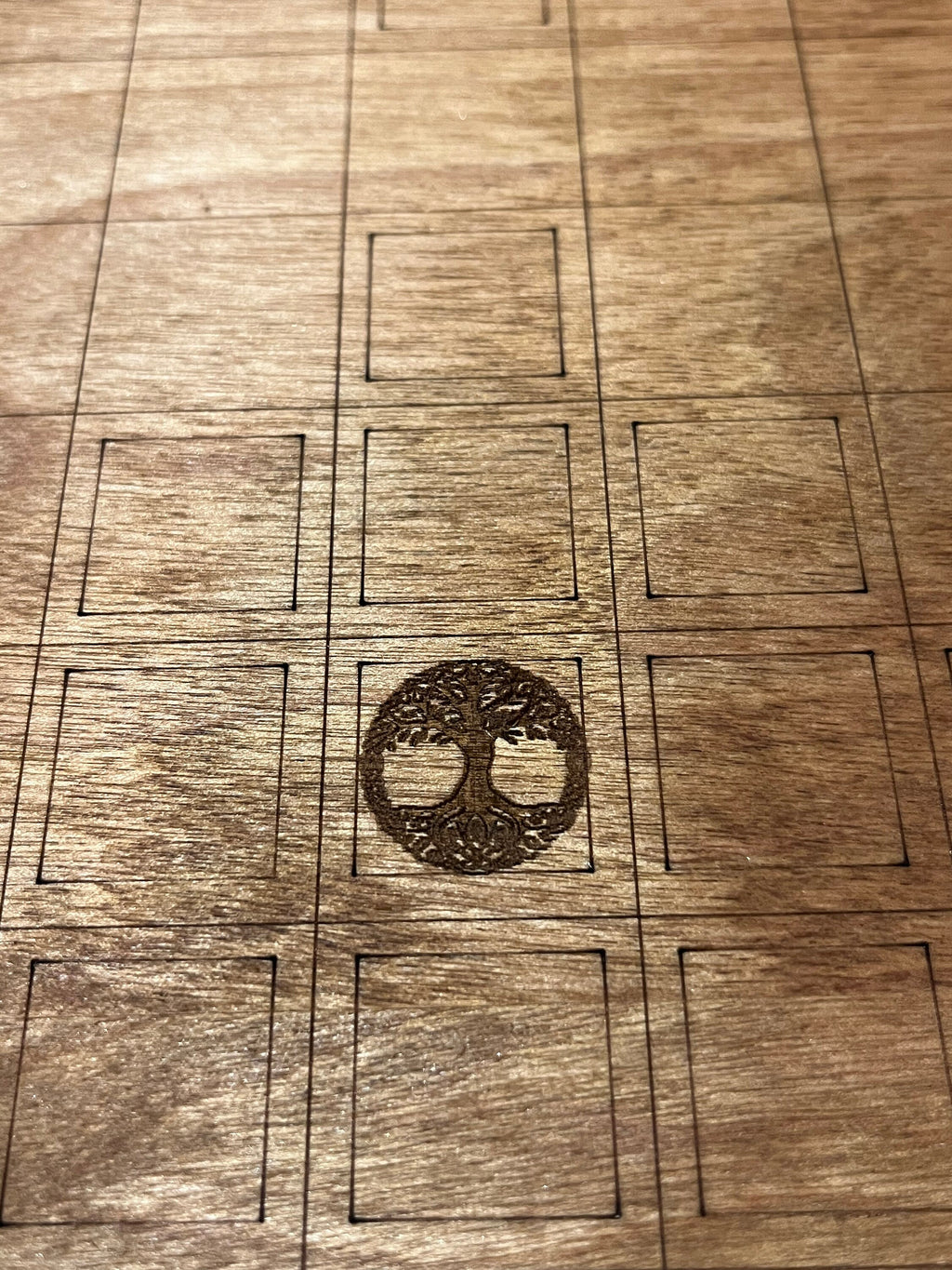 hnefatafl (Tafl) (Viking chess)/ kings table game