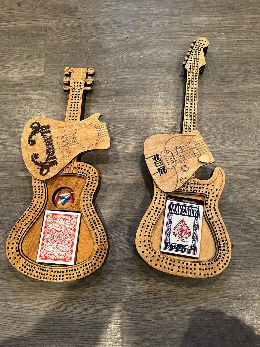 Guitar cribbage with customization